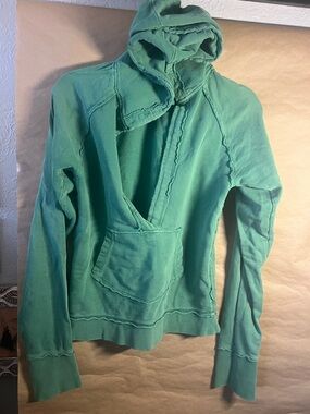 Ocean Drive Lightweight Green Pullover Hoodie